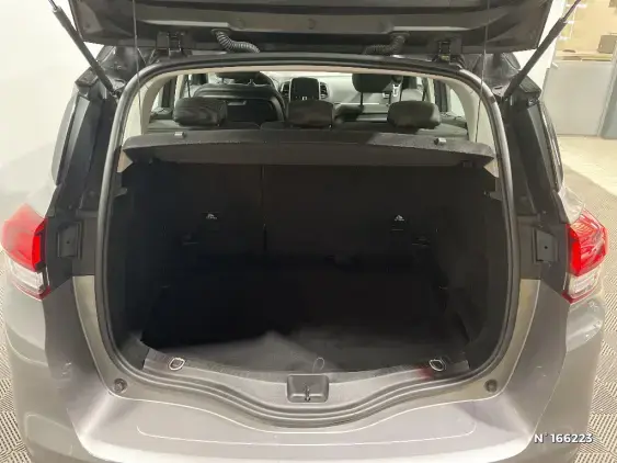 RENAULT SCENIC IV - voiture d'occasion - Photo 7