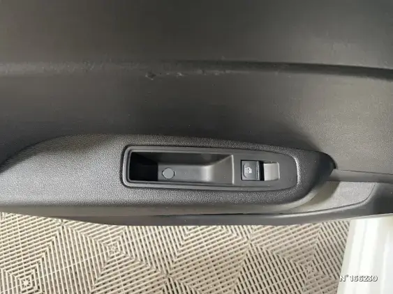 RENAULT CLIO REVERSIBLE V - voiture d'occasion - Photo 33