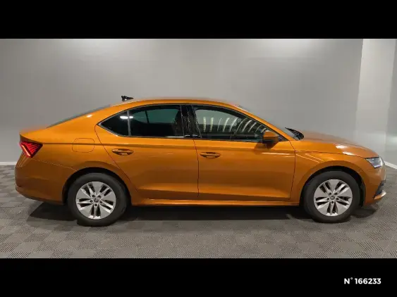 SKODA OCTAVIA IV - voiture d'occasion - Photo 5