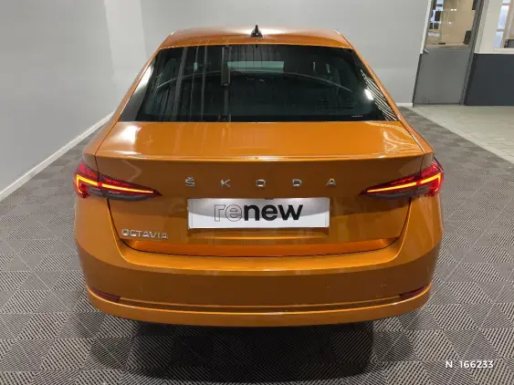 SKODA OCTAVIA IV - voiture d'occasion - Photo 6