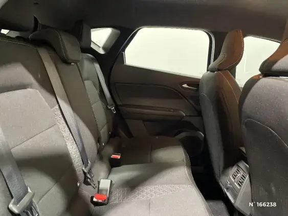 RENAULT CAPTUR II - voiture d'occasion - Photo 11