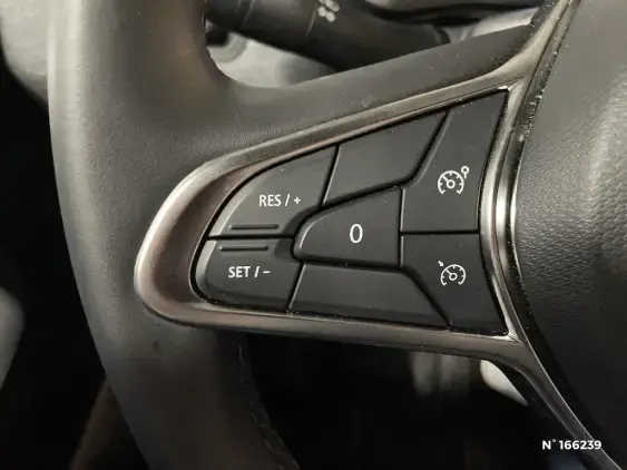 RENAULT CLIO V - voiture d'occasion - Photo 30