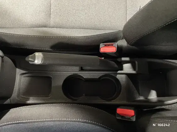 RENAULT CLIO V - voiture d'occasion - Photo 26