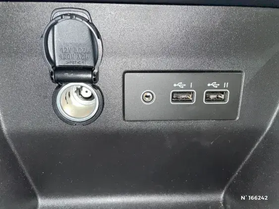 RENAULT CLIO V - voiture d'occasion - Photo 27