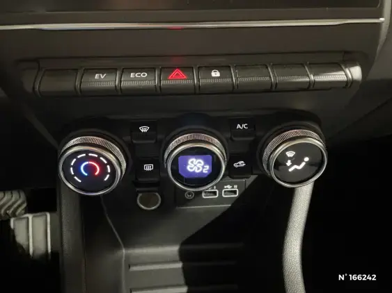 RENAULT CLIO V - voiture d'occasion - Photo 29