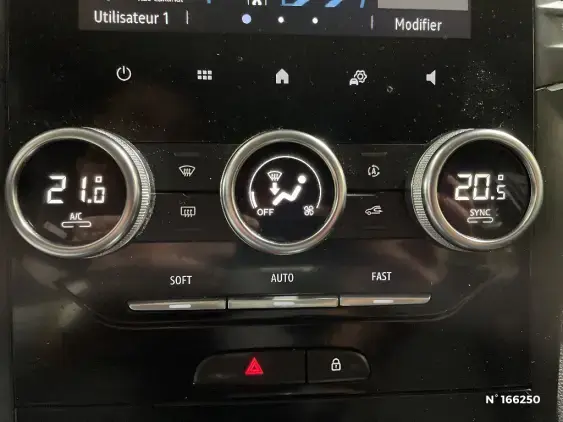 RENAULT MEGANE IV - voiture d'occasion - Photo 14