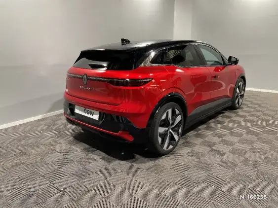 RENAULT MEGANE V - voiture d'occasion - Photo 4
