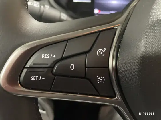 RENAULT CLIO V - voiture d'occasion - Photo 37