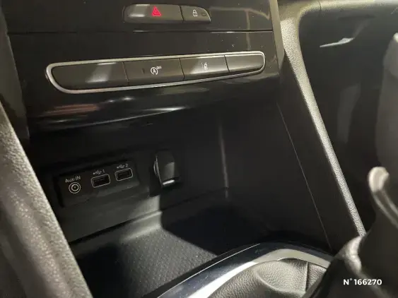 RENAULT MEGANE IV - voiture d'occasion - Photo 26