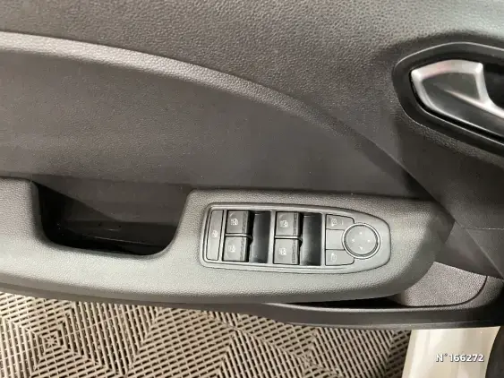 RENAULT CLIO V - voiture d'occasion - Photo 24