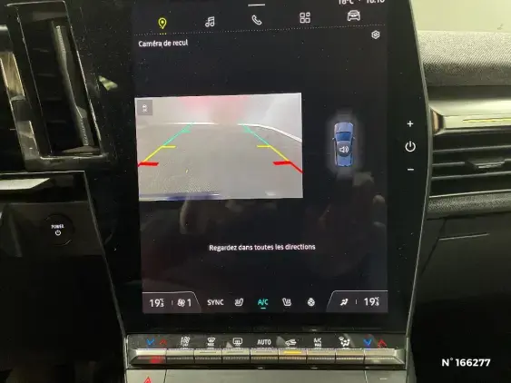 RENAULT MEGANE V - voiture d'occasion - Photo 14