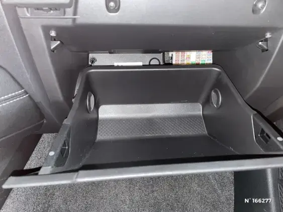 RENAULT MEGANE V - voiture d'occasion - Photo 30