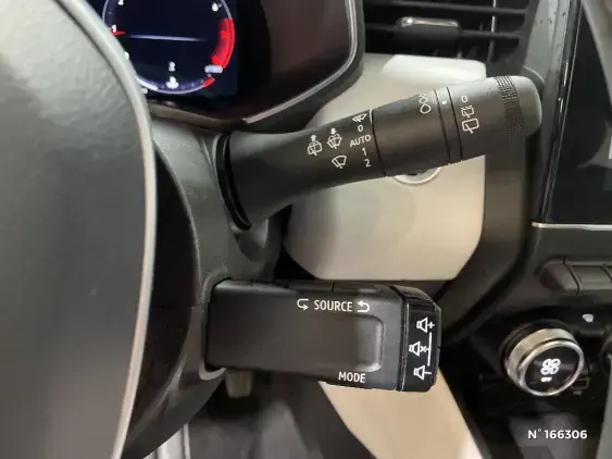 RENAULT CLIO V - voiture d'occasion - Photo 30