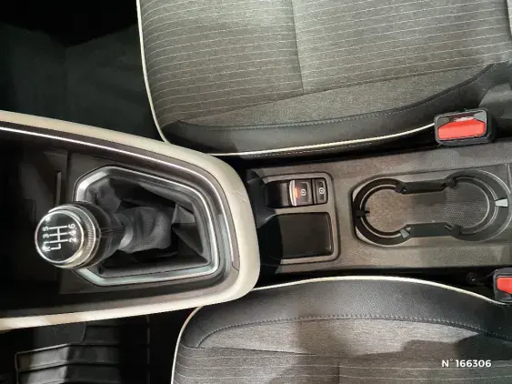 RENAULT CLIO V - voiture d'occasion - Photo 32