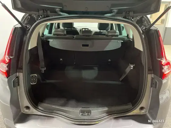 RENAULT SCENIC IV - voiture d'occasion - Photo 7