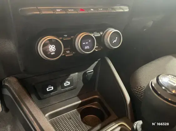 DACIA DUSTER II - voiture d'occasion - Photo 26