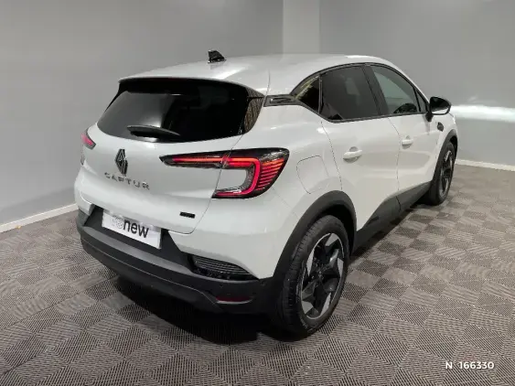 RENAULT CAPTUR II - voiture d'occasion - Photo 4