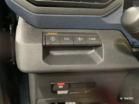 DACIA DUSTER III - voiture d'occasion - Photo 15