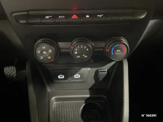 DACIA DUSTER II - voiture d'occasion - Photo 35