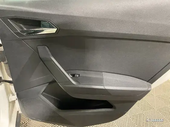 SEAT ARONA - voiture d'occasion - Photo 25