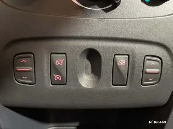 DACIA SANDERO III - voiture d'occasion - Photo 30