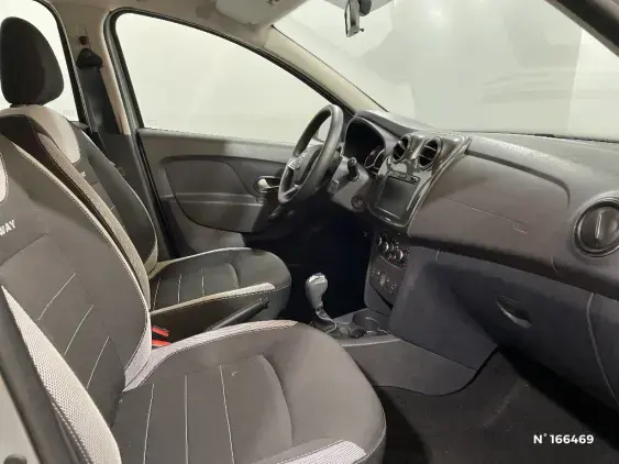 DACIA SANDERO III - voiture d'occasion - Photo 10