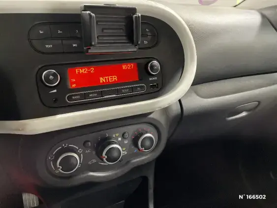 RENAULT TWINGO III - voiture d'occasion - Photo 13