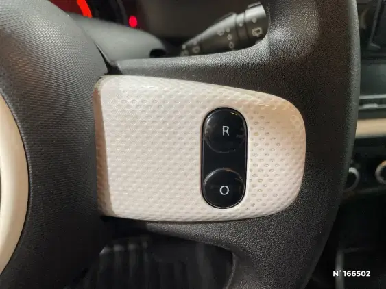 RENAULT TWINGO III - voiture d'occasion - Photo 25