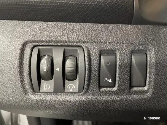 RENAULT CLIO IV - voiture d'occasion - Photo 13