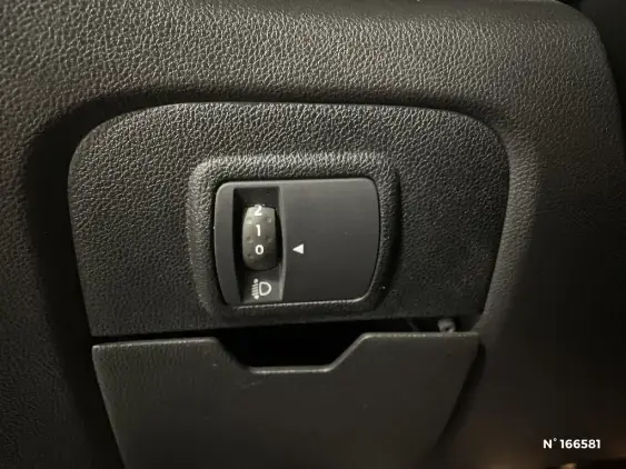 RENAULT SCENIC IV - voiture d'occasion - Photo 12