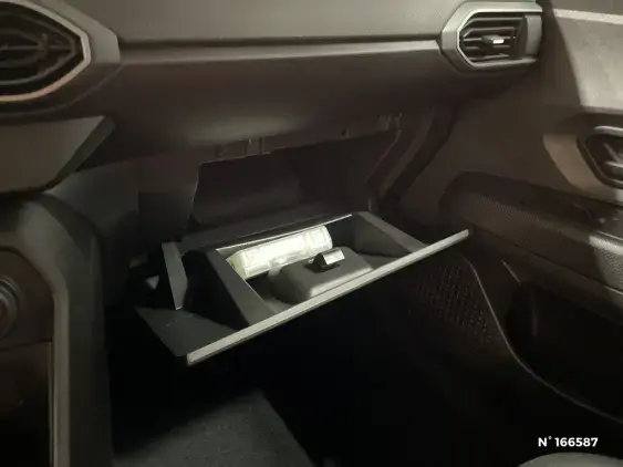 DACIA SANDERO III - voiture d'occasion - Photo 31