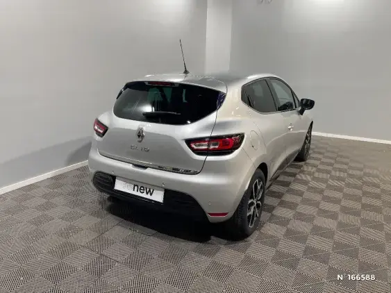 RENAULT CLIO IV - voiture d'occasion - Photo 4
