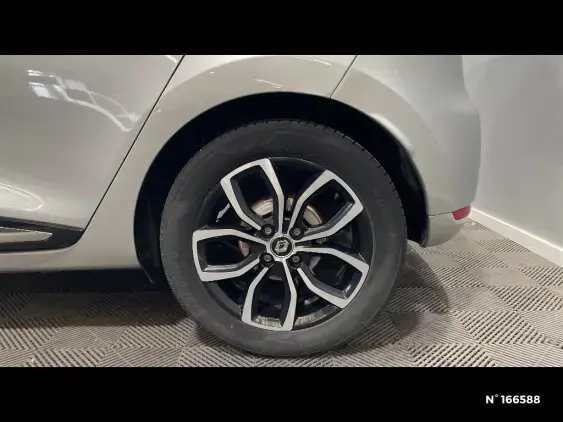 RENAULT CLIO IV - voiture d'occasion - Photo 2
