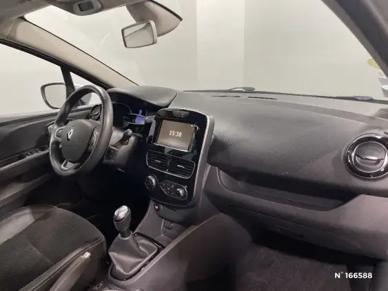 RENAULT CLIO IV - voiture d'occasion - Photo 10