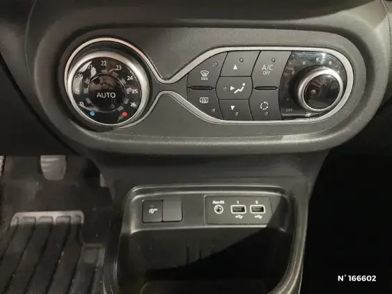 RENAULT TWINGO III - voiture d'occasion - Photo 25