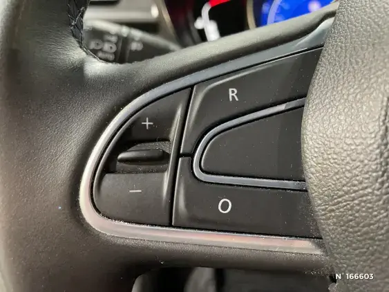 RENAULT KADJAR - voiture d'occasion - Photo 27