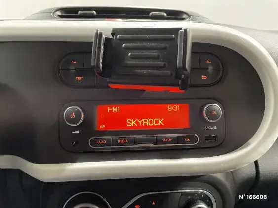 RENAULT TWINGO ELECTRIQUE III - voiture d'occasion - Photo 13