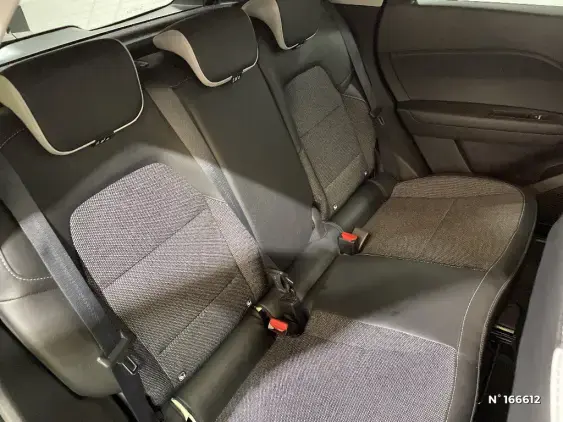 RENAULT CAPTUR II - voiture d'occasion - Photo 11