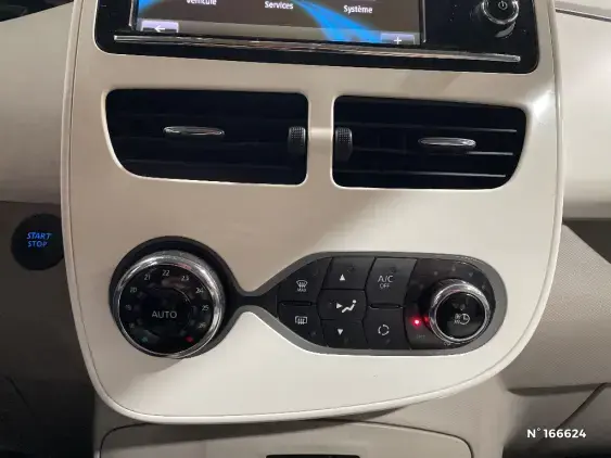 RENAULT ZOE - voiture d'occasion - Photo 24
