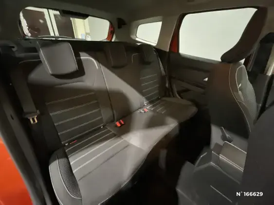 DACIA DUSTER II - voiture d'occasion - Photo 11