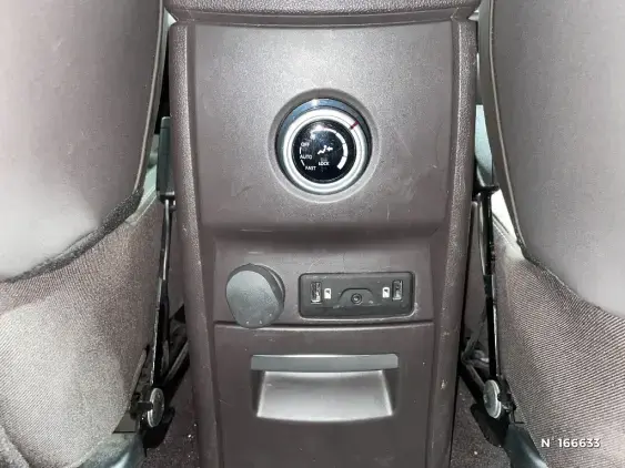 RENAULT ESPACE V - voiture d'occasion - Photo 27