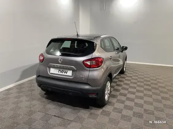 RENAULT CAPTUR - voiture d'occasion - Photo 4