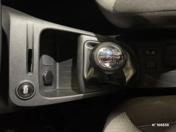RENAULT CAPTUR - voiture d'occasion - Photo 27