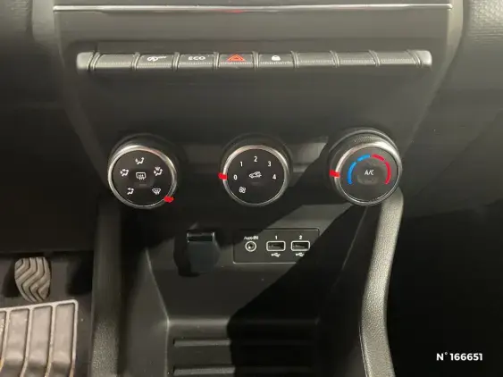 RENAULT CLIO V - voiture d'occasion - Photo 27