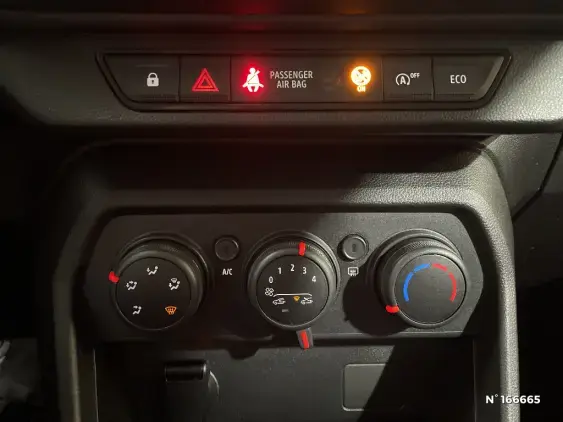 DACIA SANDERO III - voiture d'occasion - Photo 26