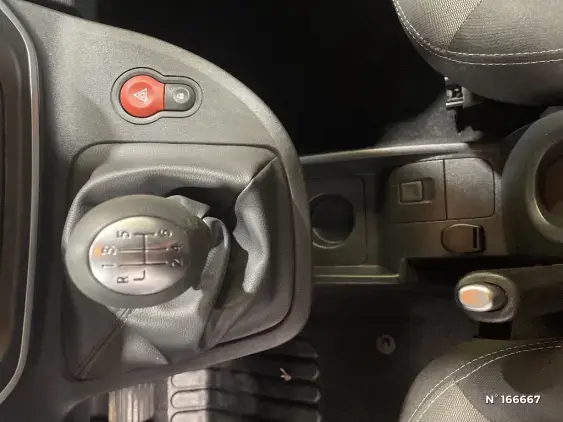 RENAULT KANGOO II - voiture d'occasion - Photo 25