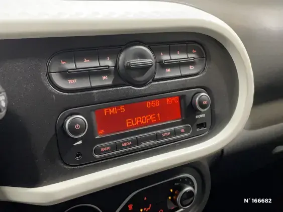 RENAULT TWINGO ELECTRIQUE III - voiture d'occasion - Photo 13