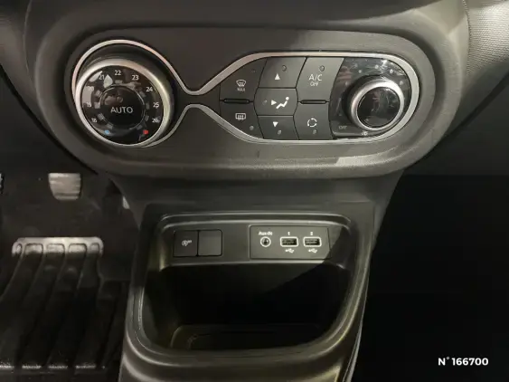 RENAULT TWINGO III - voiture d'occasion - Photo 14