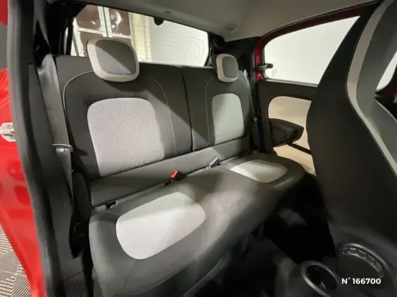 RENAULT TWINGO III - voiture d'occasion - Photo 11