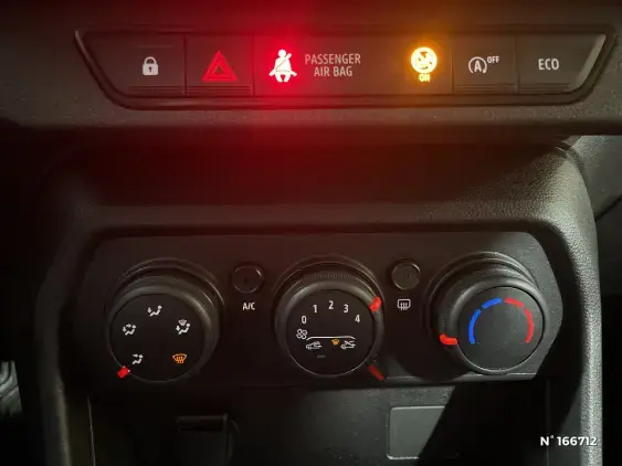 DACIA SANDERO III - voiture d'occasion - Photo 26